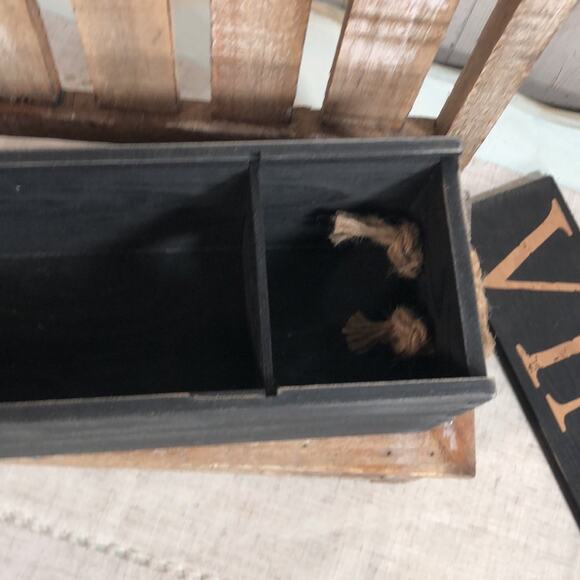 Bottled Poetry Genuine Wood Decorative Wine Box in Black NEW! - Picture 8 of 11